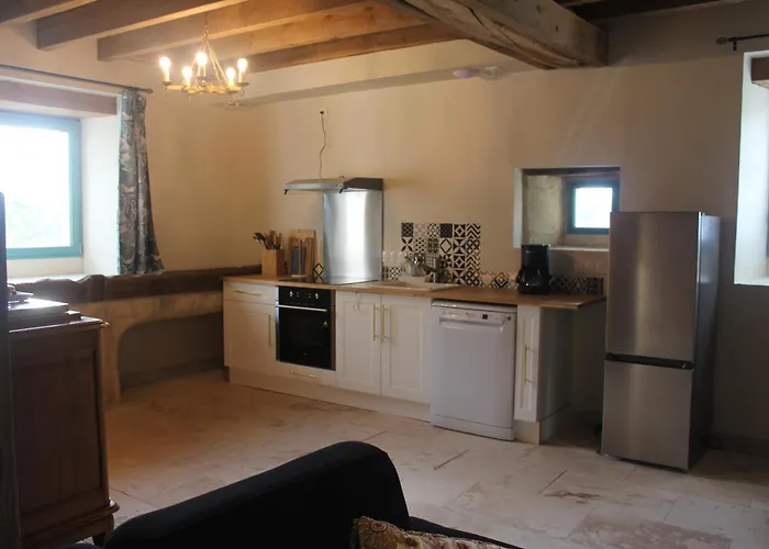 L'écurie At Closerie Les Roches - Cozy 2 Bed Country Сasa de vacaciones *