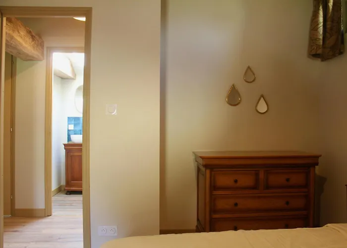 Сasa de vacaciones L'écurie At Closerie Les Roches - Cozy 2 Bed Country *