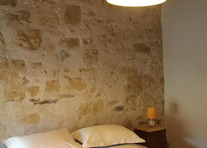 L'écurie At Closerie Les Roches - Cozy 2 Bed Country Сasa de vacaciones Bouille-Loretz