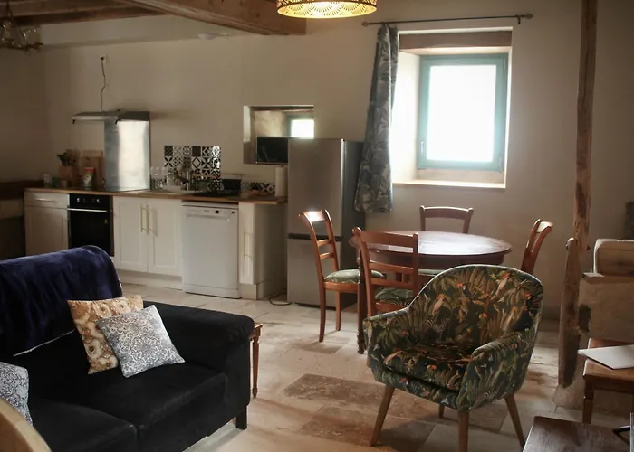 L'écurie At Closerie Les Roches - Cozy 2 Bed Country Сasa de vacaciones *